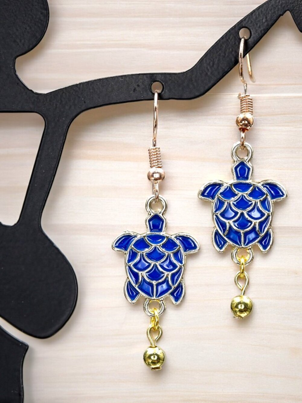 Blue Sea Turtle Earrings | Handcrafted Beach Jewelry - Picture 4 of 5
